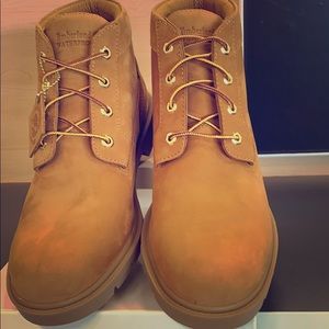 ‼️SOLD‼️ Men’s timberland wheat basic chukka boot